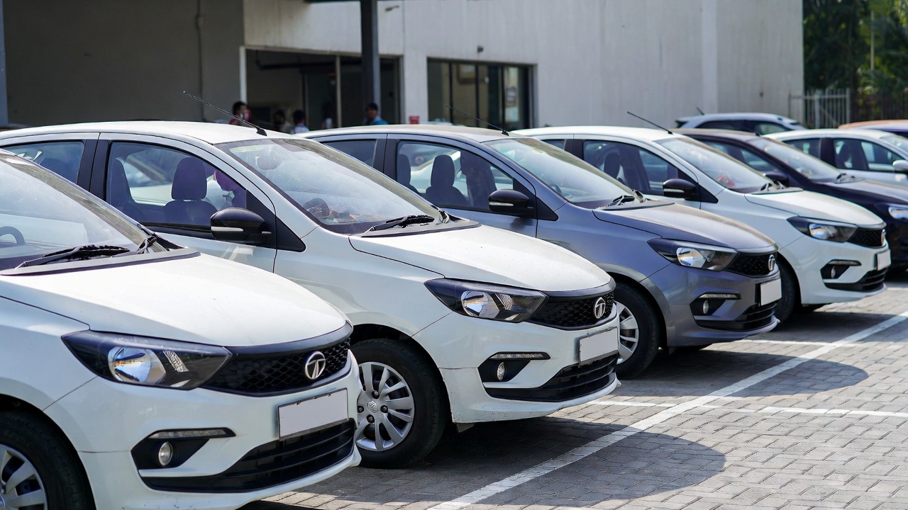 Tata Tiago compared with other compact hatchbacks in India.