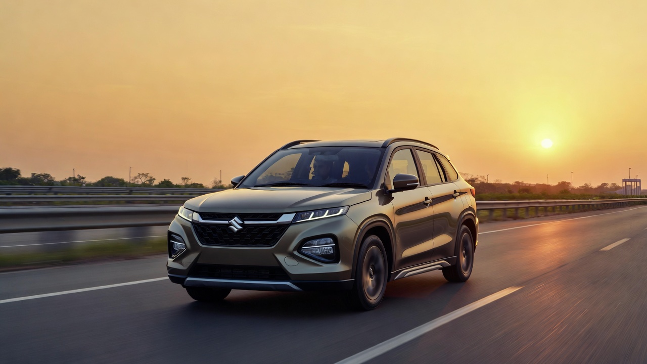 Maruti Suzuki e-Vitara highway driving experience.